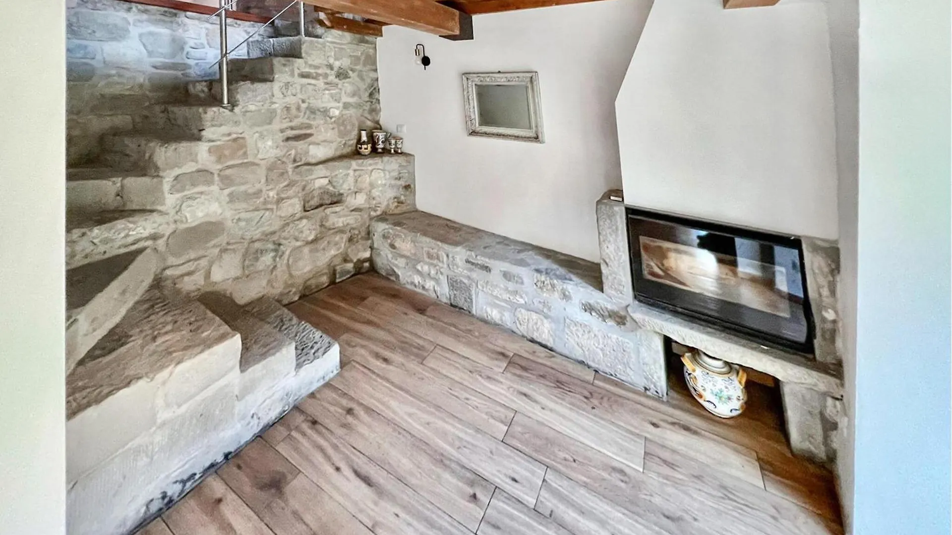 Beautiful Home In Sambuca With Wifi San Romano in Garfagnana