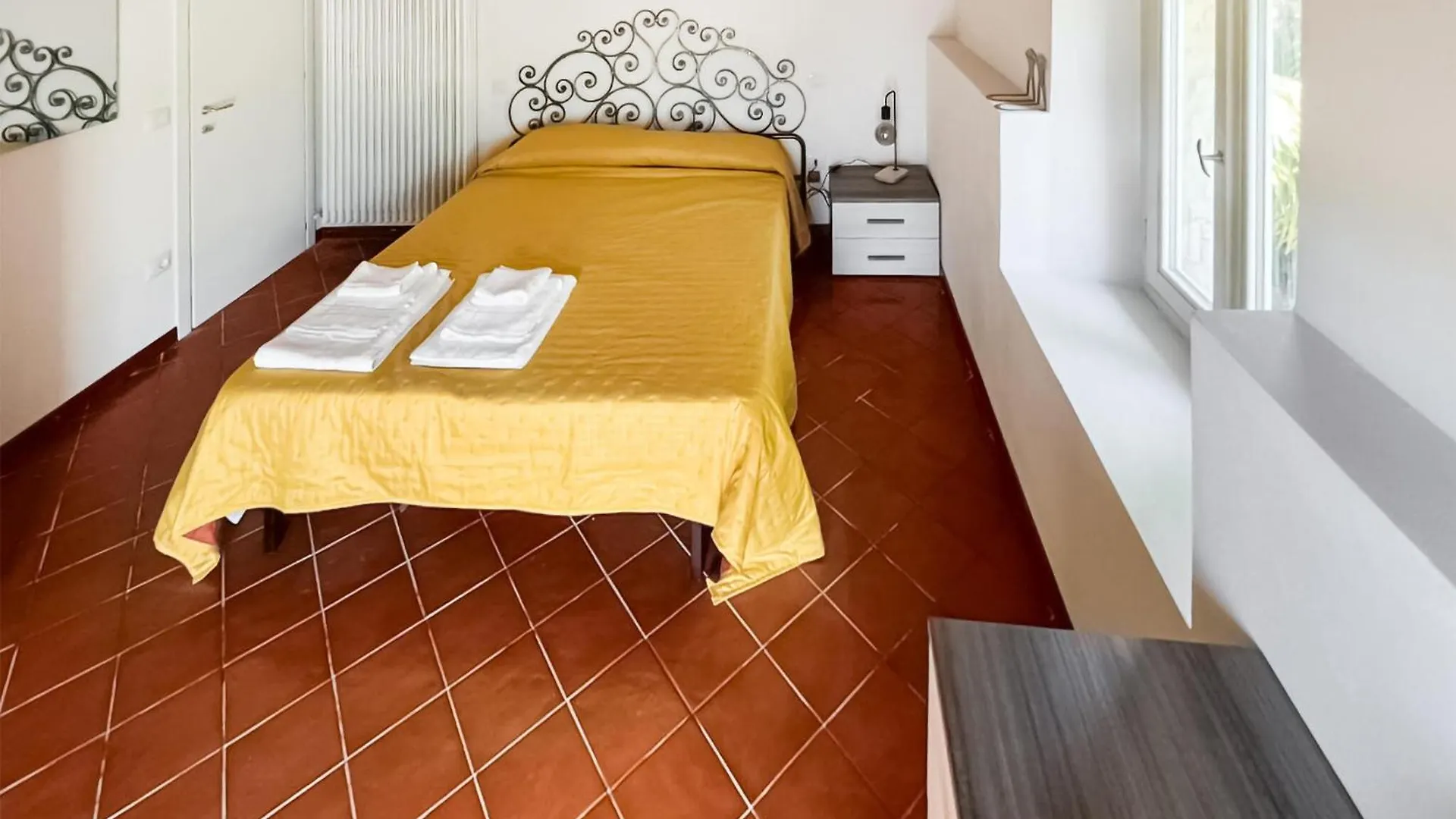 Dom wakacyjny Beautiful Home In Sambuca With Wifi San Romano